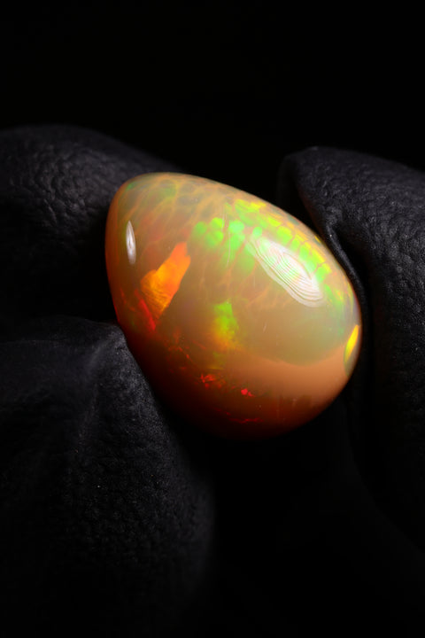 5.75ct Teardrop Cabochon