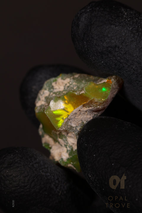 2.49g Rough Ethiopian Jewelry Grade Welo Opal