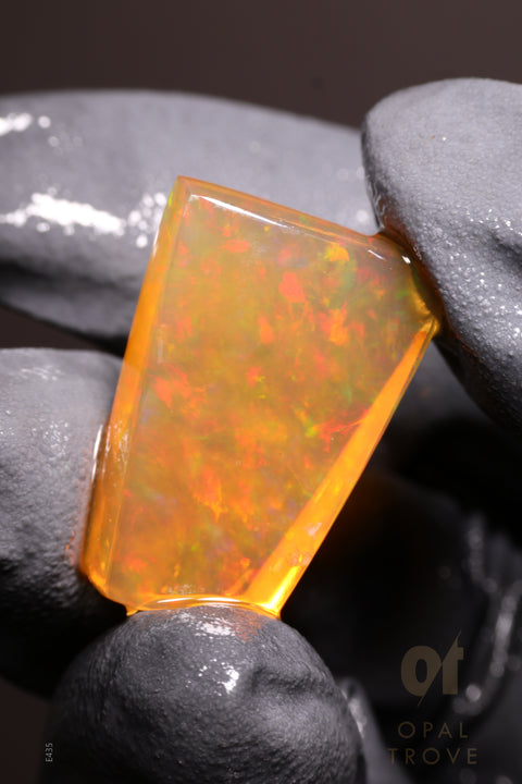 26.00ct Polished Ethiopian Specimen Welo Opal