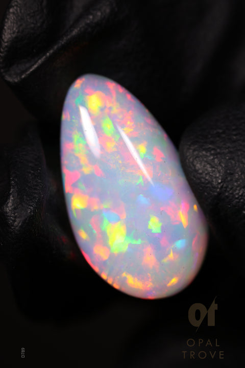 7.55ct Teardrop Cabochon