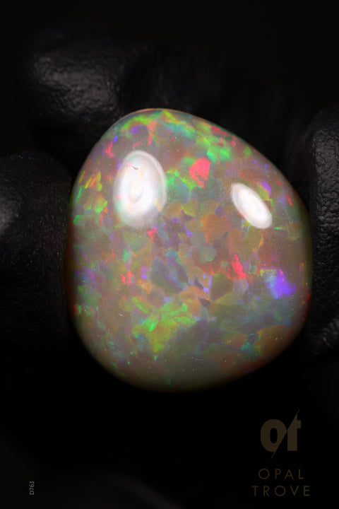 11.00ct Natural Ethiopian Teardrop Cabochon