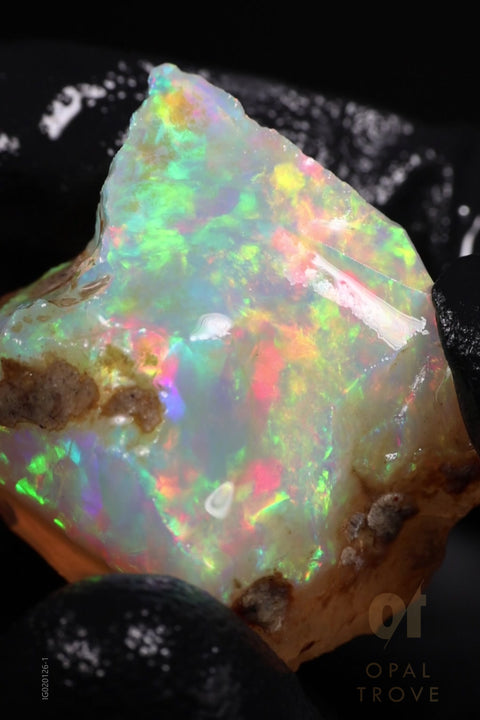 9.85g Rough Ethiopian Chalk Opal