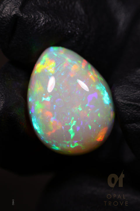 14.50ct Natural Ethiopian Teardrop Cabochon