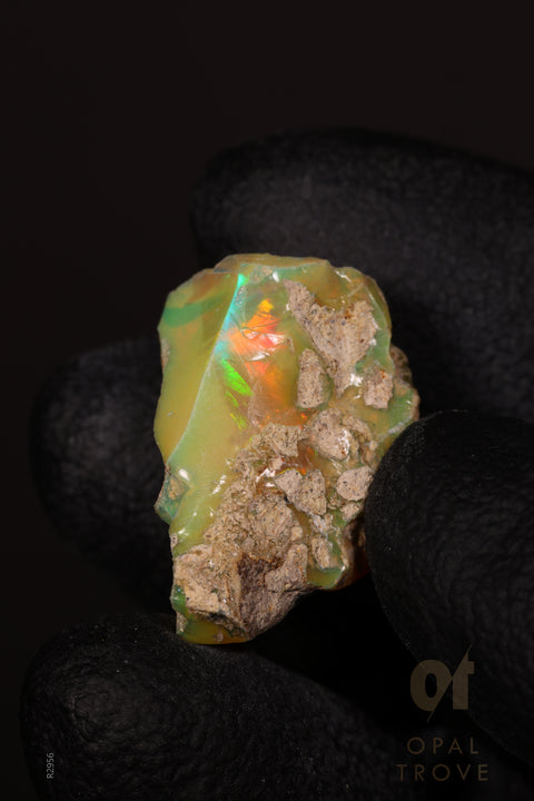 3.28g Rough Ethiopian Jewelry Grade Welo Opal