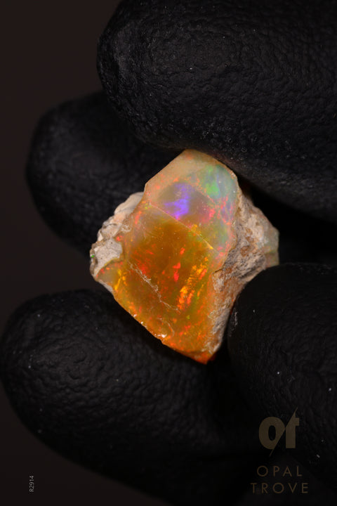 2.24g Rough Ethiopian Jewelry Grade Welo Opal