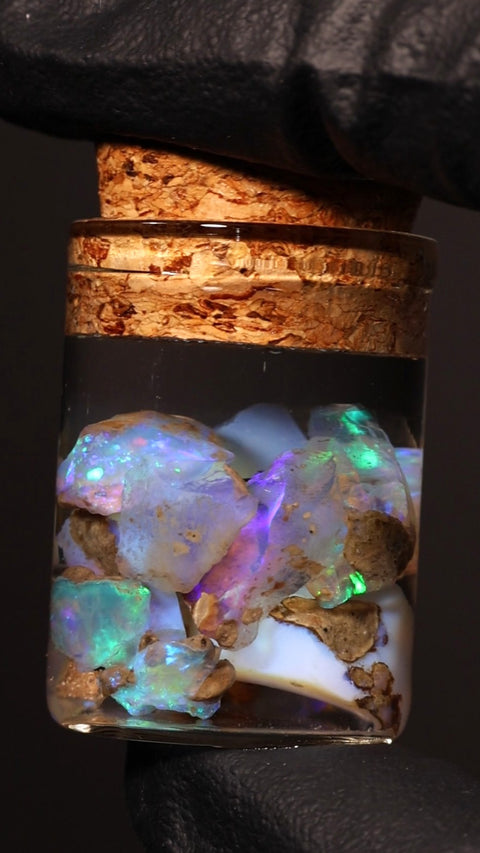 5.00g Chalk Opal Jar