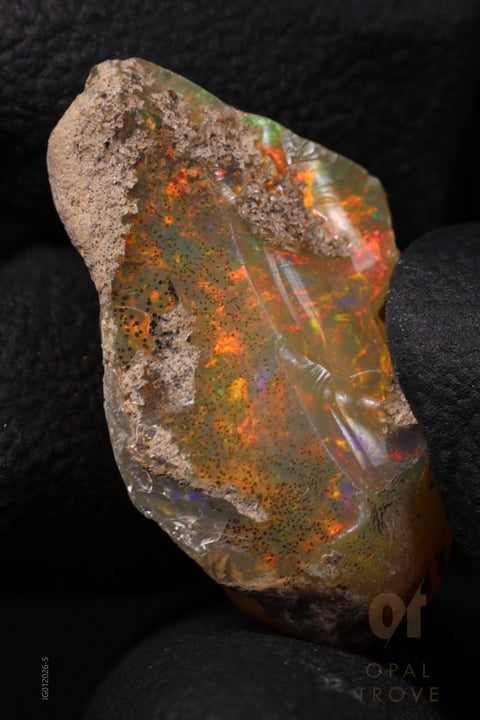 3.83g Rough Ethiopian Jewelry Grade Welo Opal