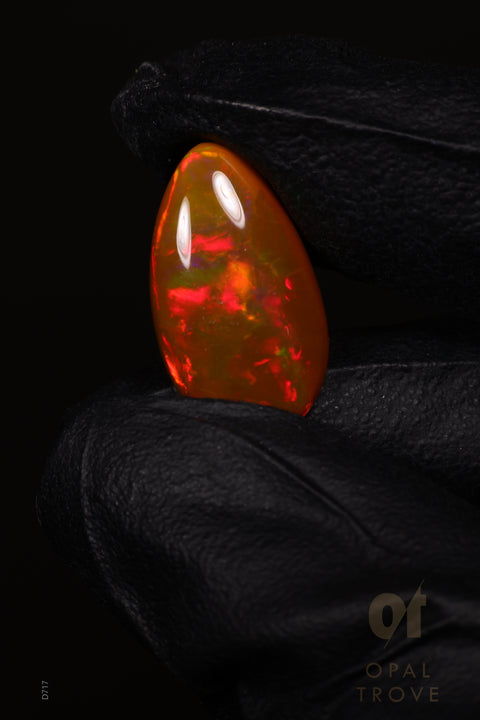 4.65ct Teardrop Cabochon