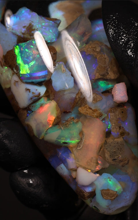 25.00g Chalk Opal Bulb Ornament