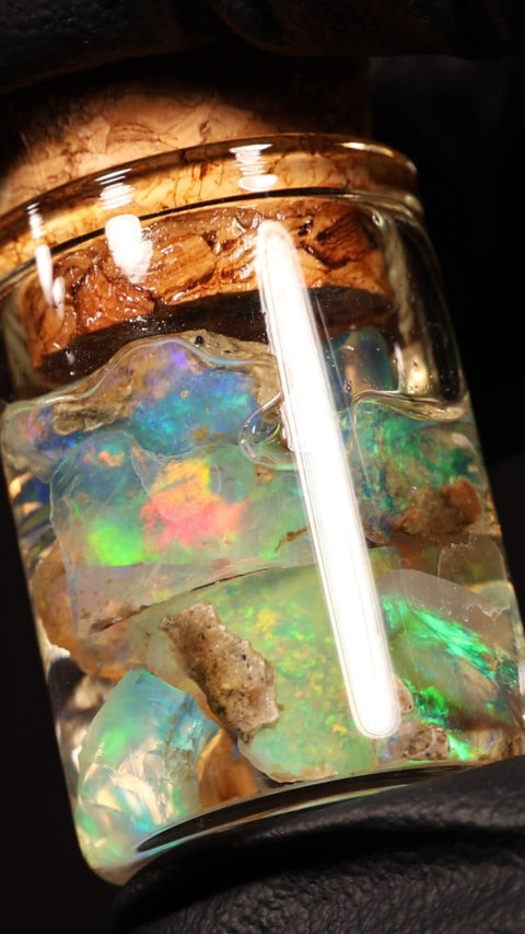 5.00g Chalk Opal Jar