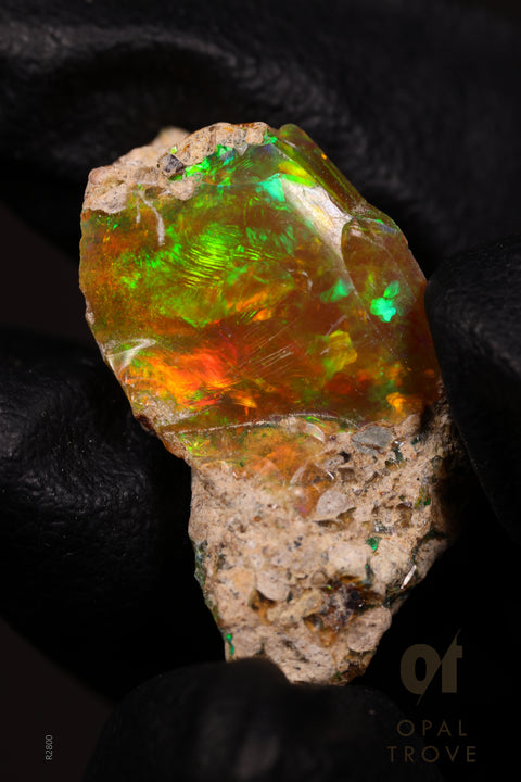 3.32g Rough Ethiopian Jewelry Grade Welo Opal