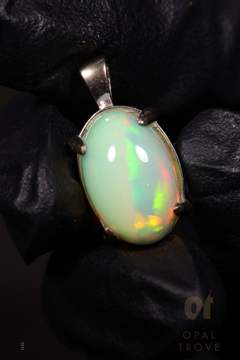 13.20ct Oblong Cabochon Pendant