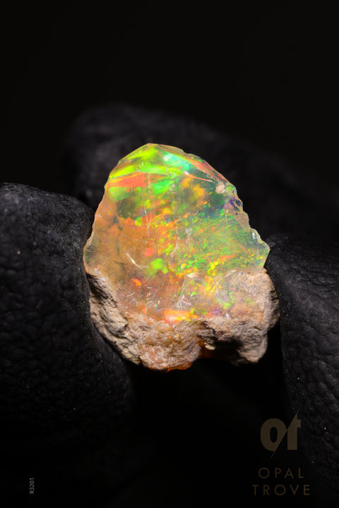 0.48 Rough Ethiopian Jewelry Grade Welo Opal