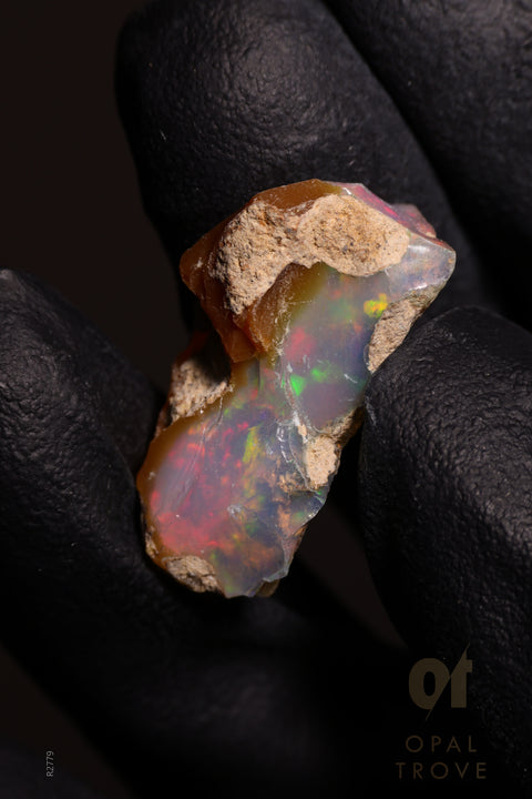 2.45g Rough Ethiopian Jewelry Grade Welo Opal