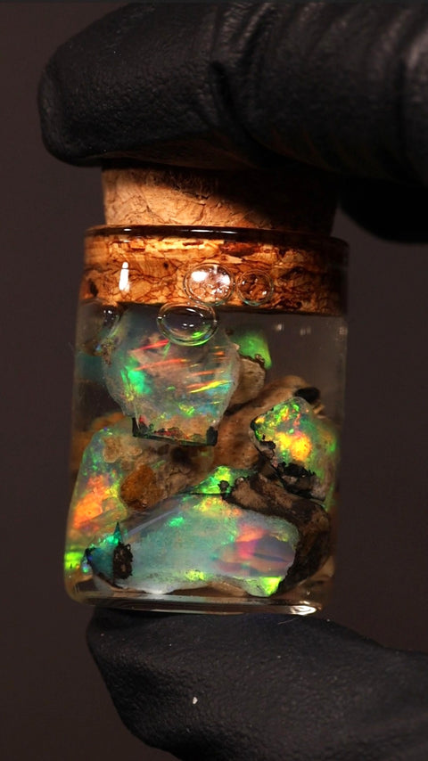 5.00g Chalk Opal Jar
