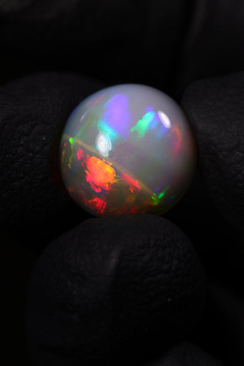 4.90ct Round Cabochon