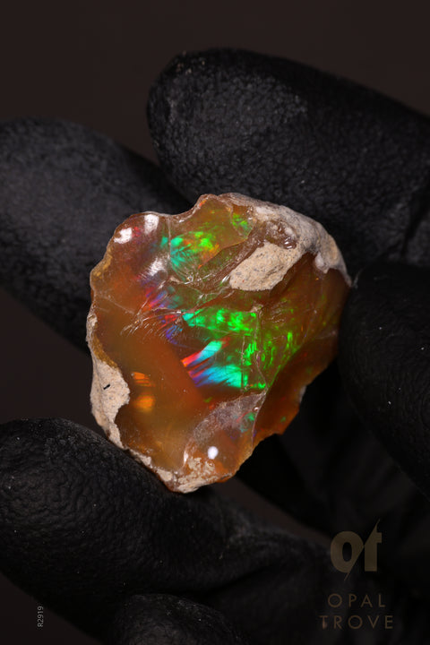 5.34g Rough Ethiopian Jewelry Grade Welo Opal
