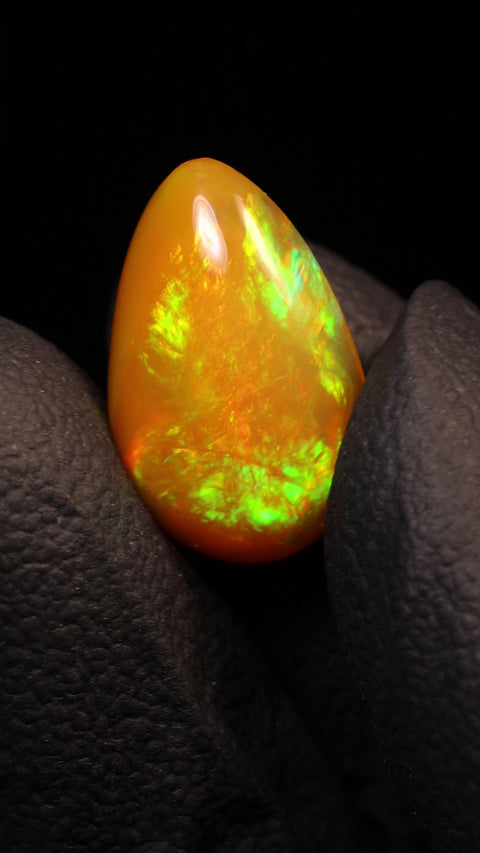 4.98ct Teardrop Cabochon