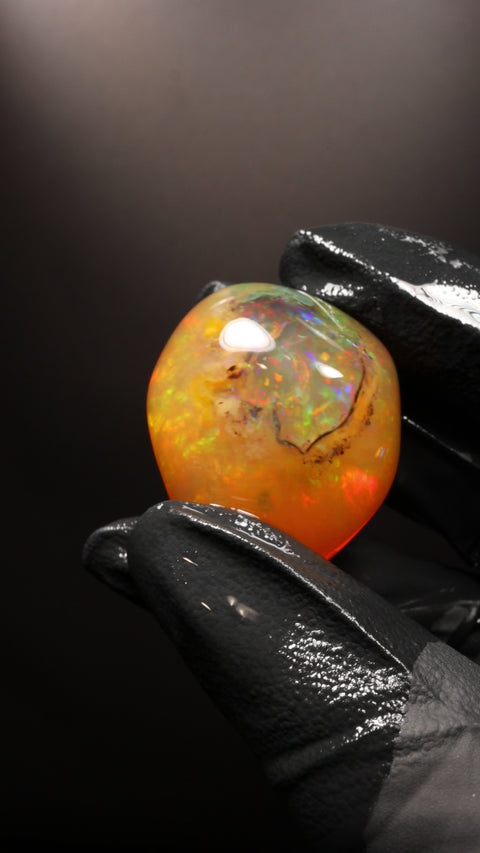 99.75ct Polished Specimen