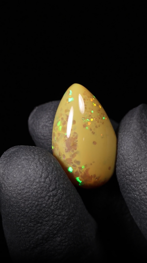 6.15ct Teardrop Cabochon