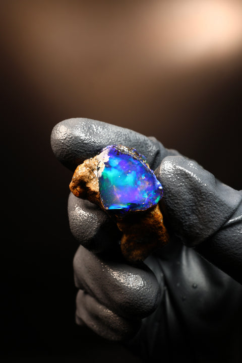 6.88g Rough Specimen