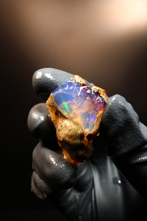 8.56g Rough Specimen