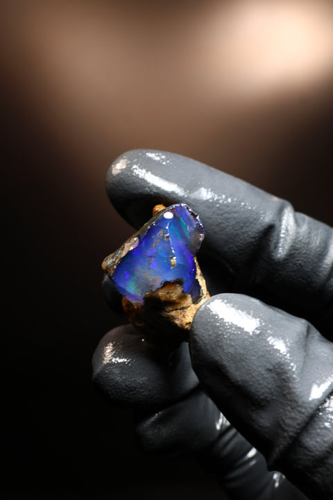 5.91g Rough Specimen