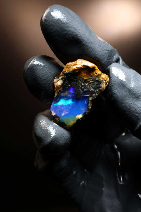 3.28g Rough Specimen