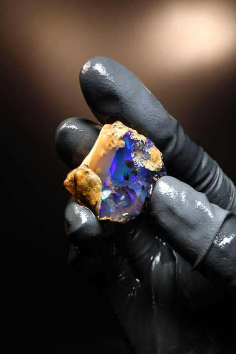 9.32g Rough Specimen