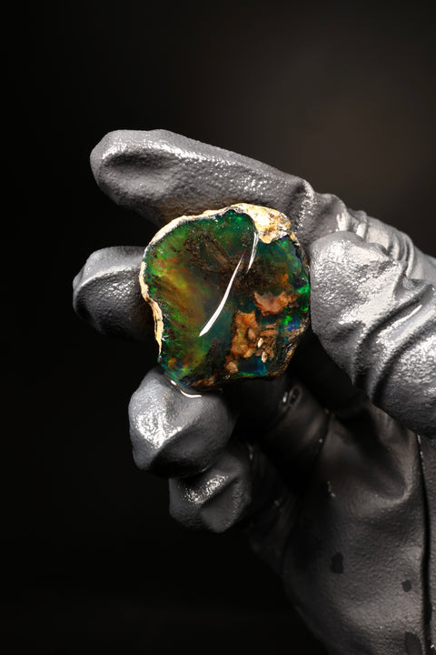 7.43g Rough Specimen