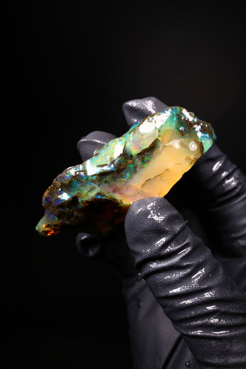 28.65g Rough Specimen
