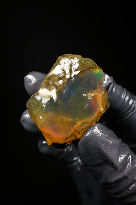 22.81g Rough Specimen