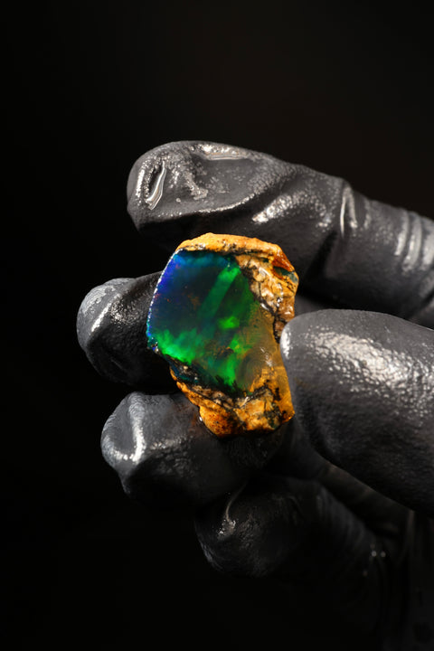 4.48g Rough Specimen