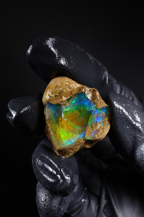 9.61g Rough Specimen