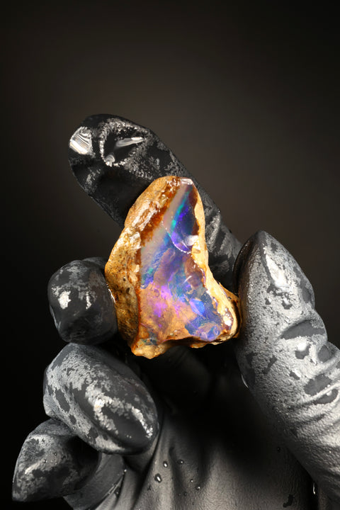 7.67g Rough Specimen