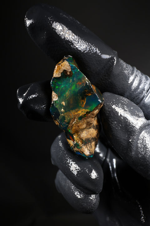 9.06g Rough Specimen