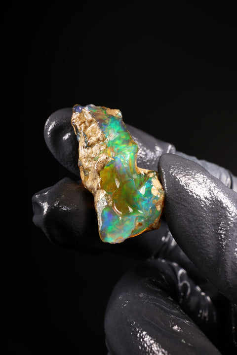 5.89g Rough Specimen