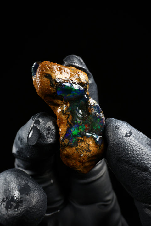 9.22g Rough Specimen