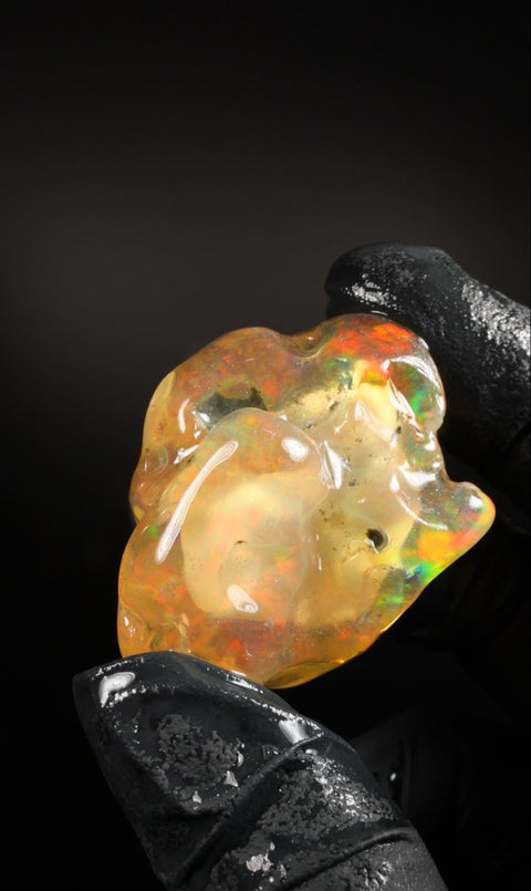 130.33ct Polished Specimen