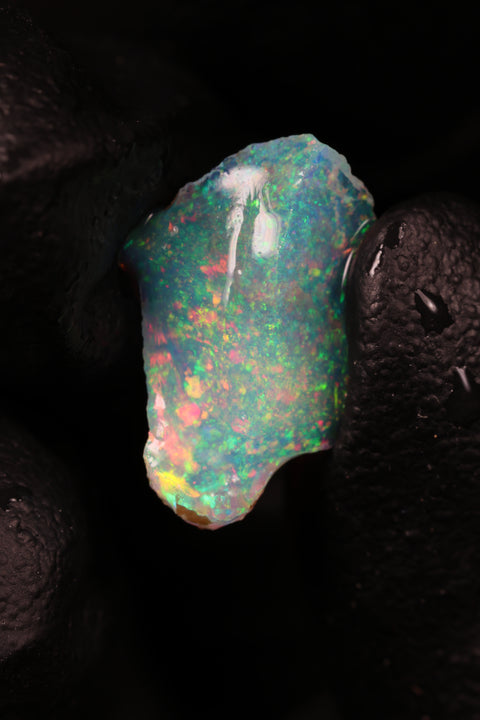 0.51g Chalk Opal