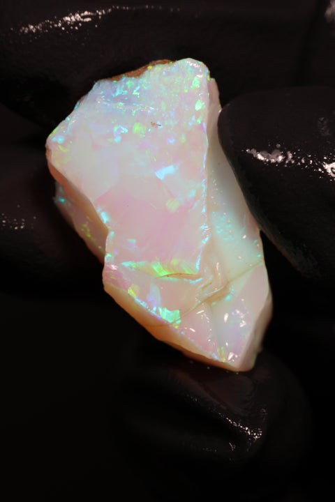 3.98g Chalk Opal