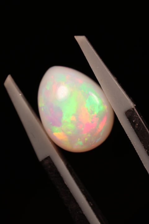 2.50ct Teardrop Cabochon