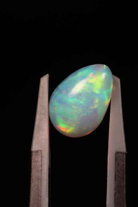 1.85ct Oval Cabochon