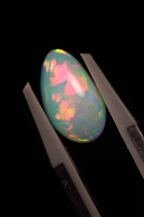 1.65ct Teardrop Cabochon