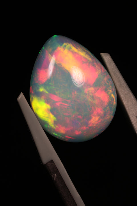 5.60ct Teardrop Cabochon