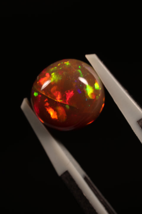 2.55CT Round Cabochon