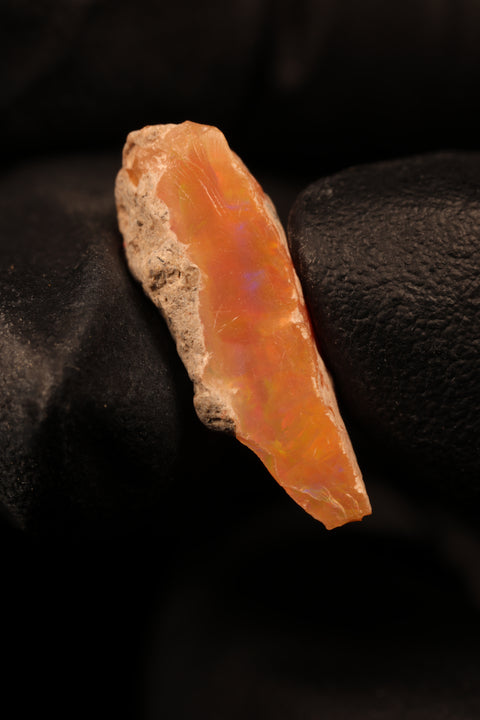 0.82g Rough Single