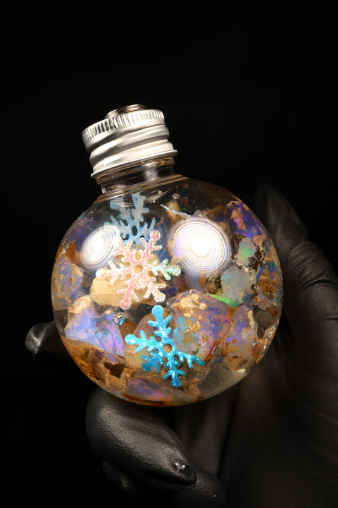 50g Snowflake Specimen Ornament