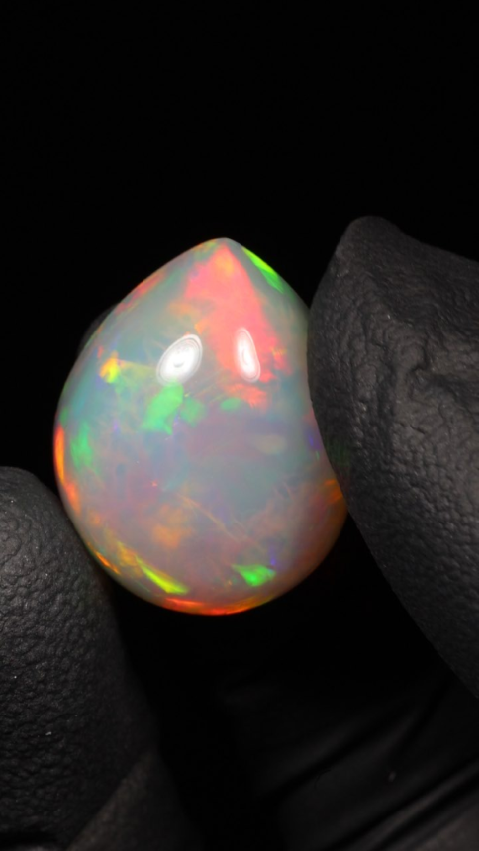 21.55ct Teardrop Cabochon
