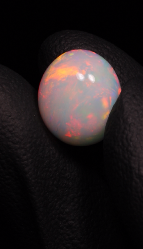 5.30ct Round Cabochon